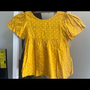Cute yellow blouse